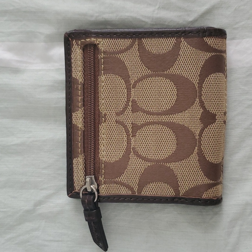 Coach Small Classic Fold Wallet - Picture 2 of 11